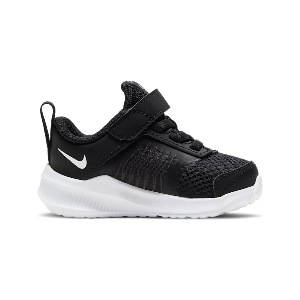 Nike Downshifter 11 “Black / White” (CZ3967-001)