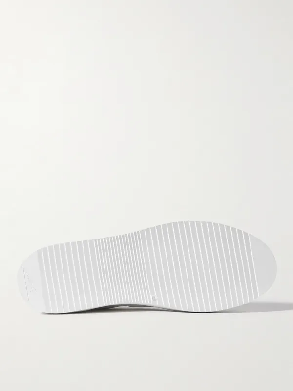 Mr P. Larry Leather White (MPF00001)