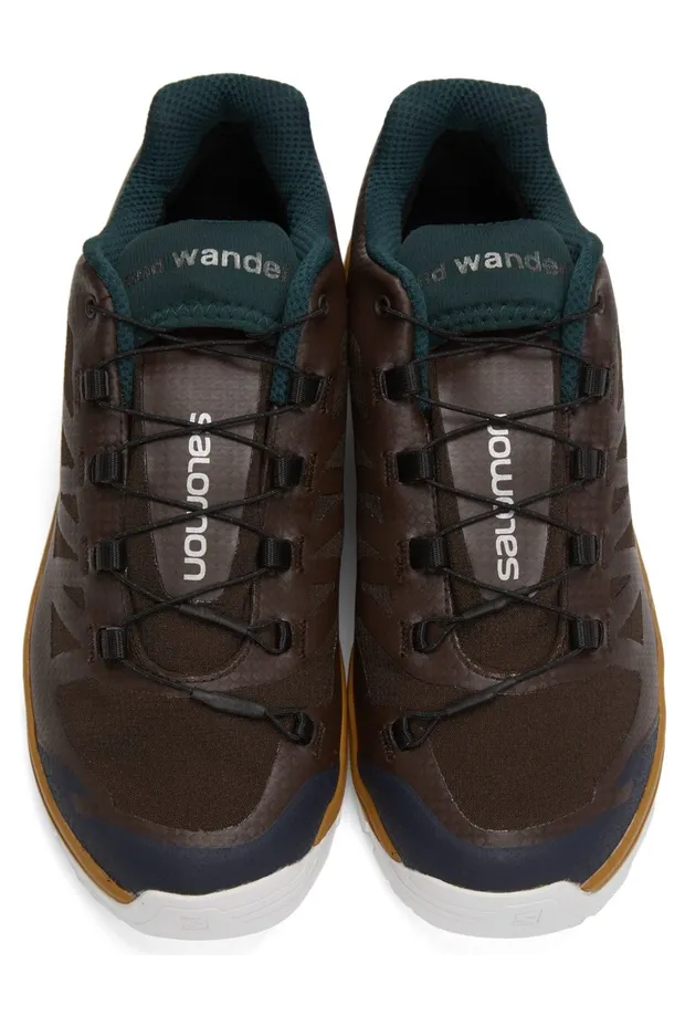 and-wander-sneaker 5741278431