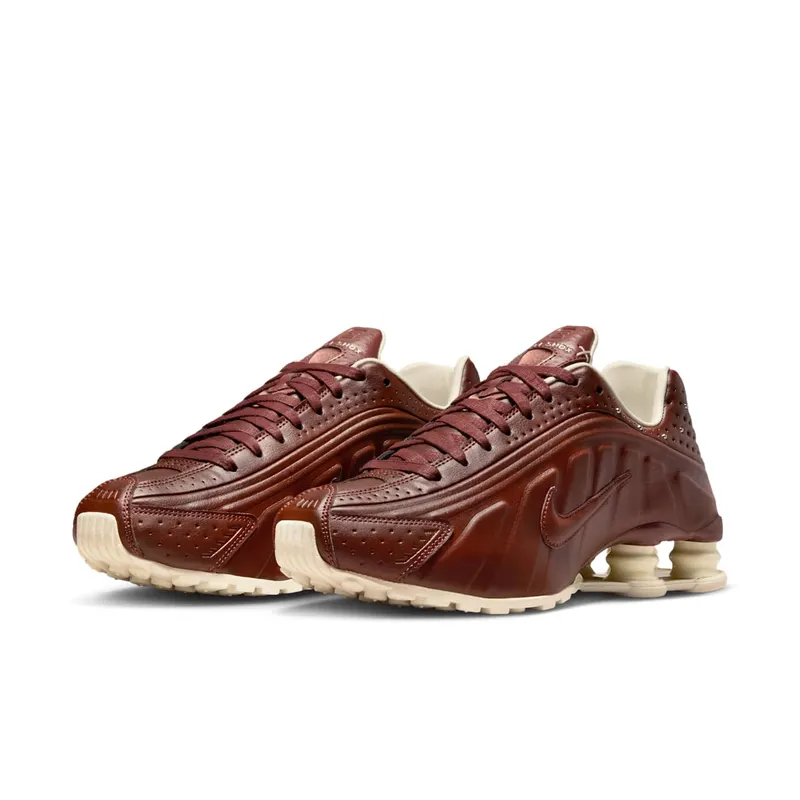 Nike Shox R4 “Dark Pony” (IM6690-220)