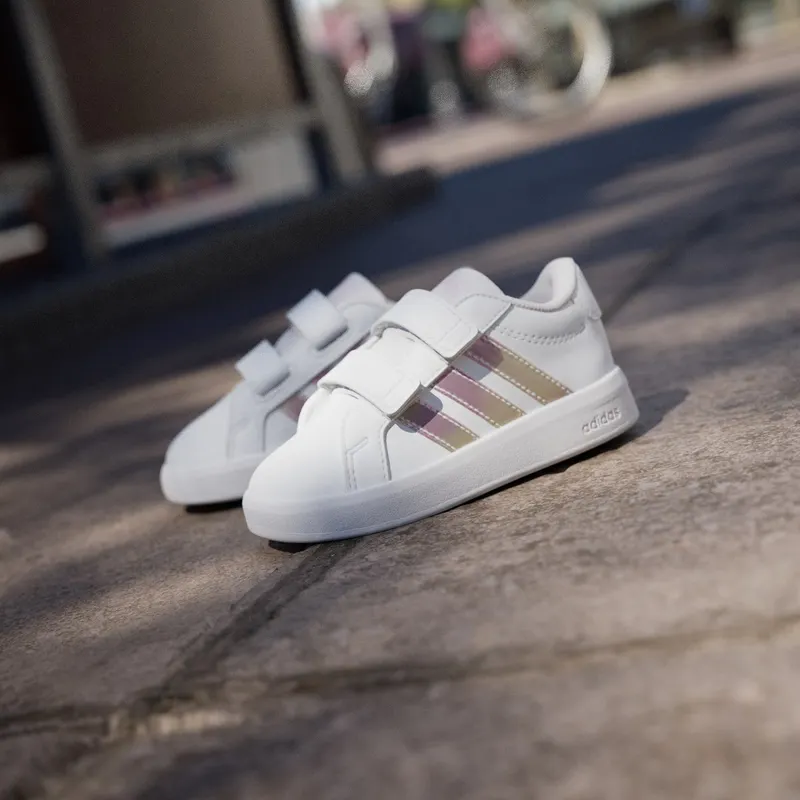 Adidas GRAND COURT 3.0 Shoes PEUTERS Cloud White / Iridescent / Cloud White (KJ0882)