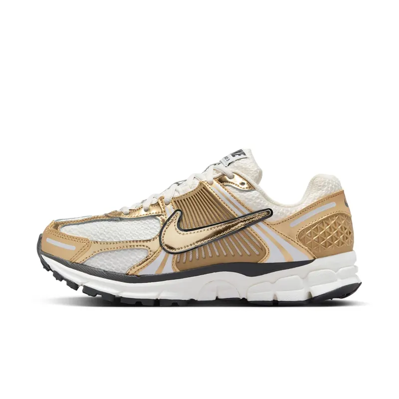 Nike Zoom Vomero 5 “Metallic Gold” (HF7723-001)