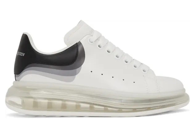Alexander McQueen White and Black Clear Sole Oversized Sneakers (604233WHX99)