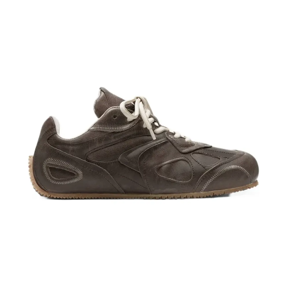Axel Arigato Slow Runner leather sneakers – Bruin (F4100004)