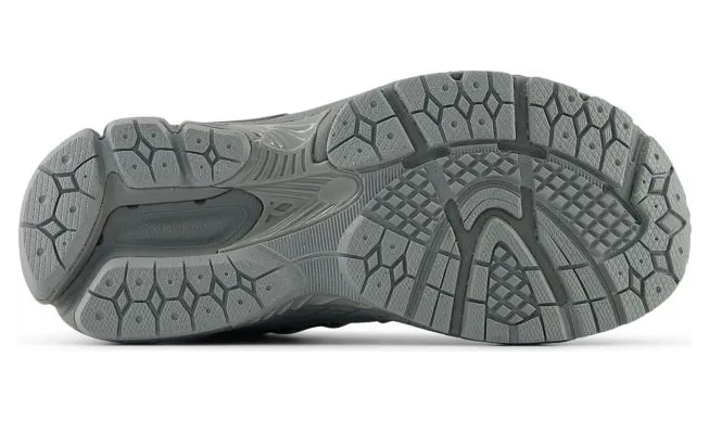 new-balance-2002r P20026SB