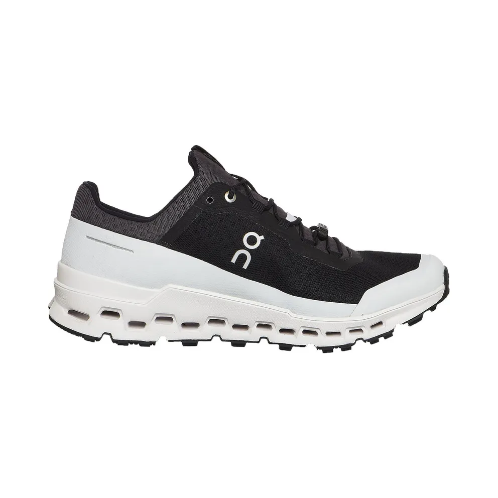 On Running Cloudultra Black / White (4499543)