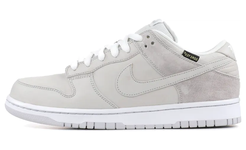Nike SB Dunk Low Premium Gore Tex ‘Medicom 5’ (2008) (321721-001)