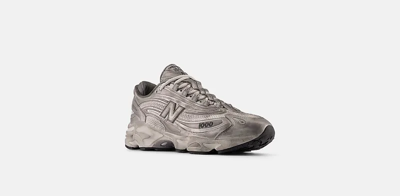 New Balance 1000 Silver Metallic Distressed (M1000G)
