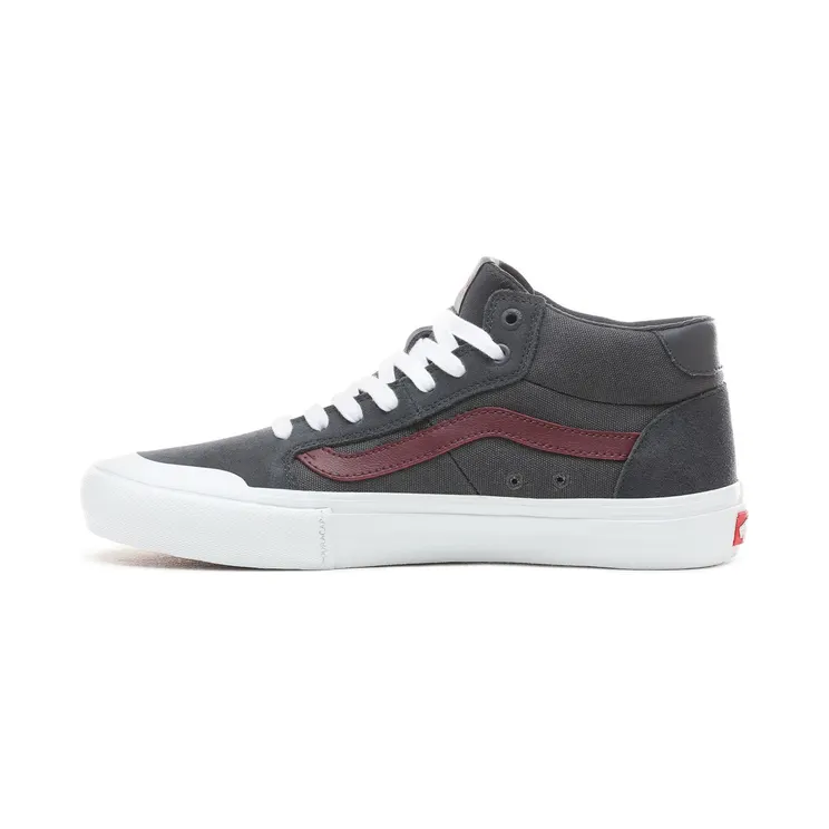 vans-style VN0A3DOVVGM