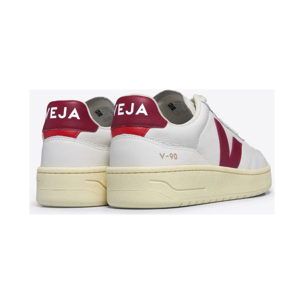 Veja V-90 LEATHER WHITE MARSALA – “White” (VD2003657A)