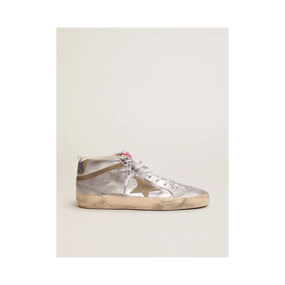 Golden Goose Mid Star In Silver Laminated Leather With Dove Gray Star (GWF00122.F002794.70216)