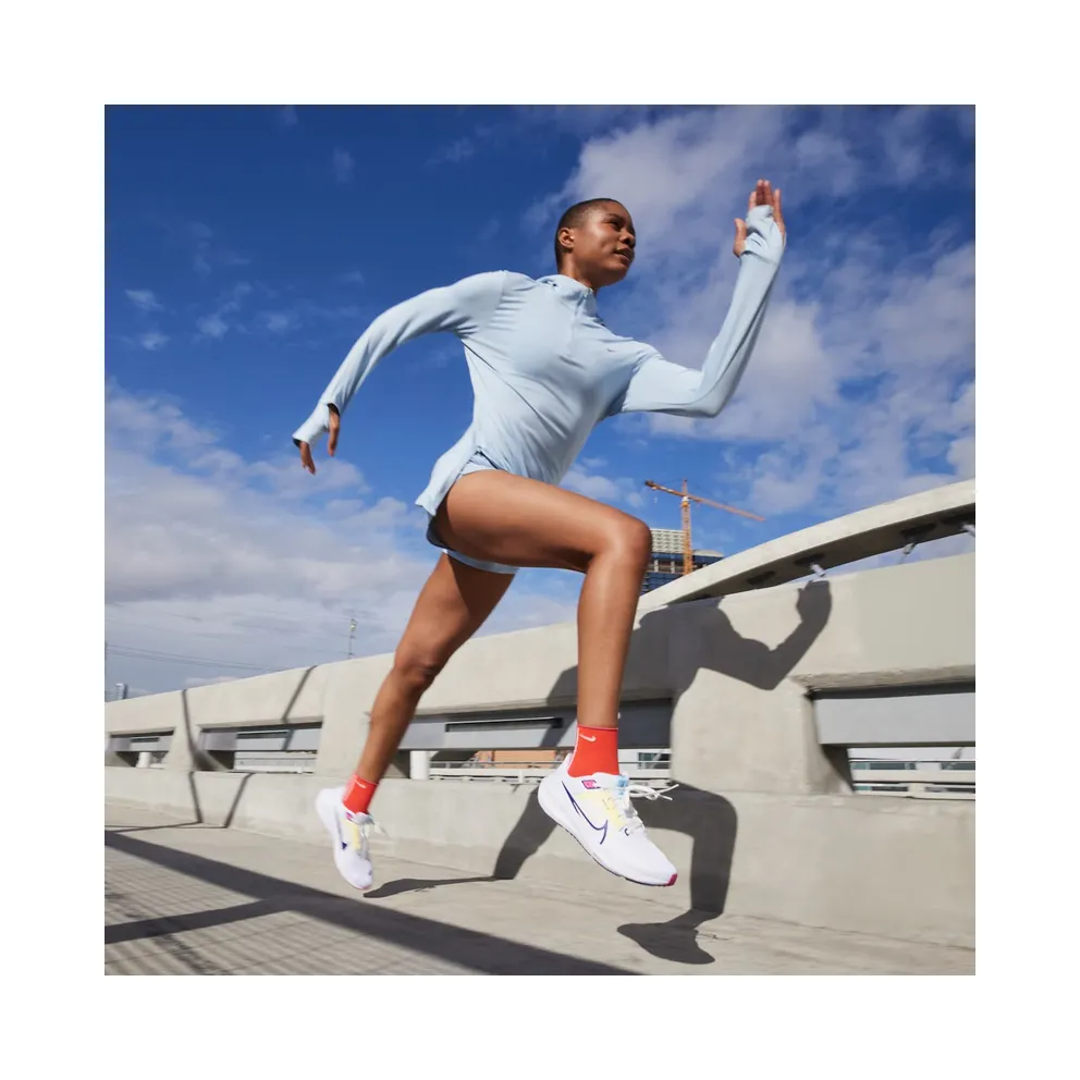 Nike Air Zoom Pegasus 40 “White / Photon Dust / Fierce Pink / Deep Royal Blue” (DV3854-105)