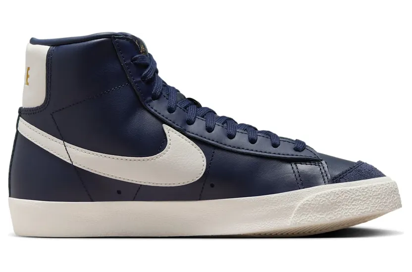 nike-blazer HF1057-400