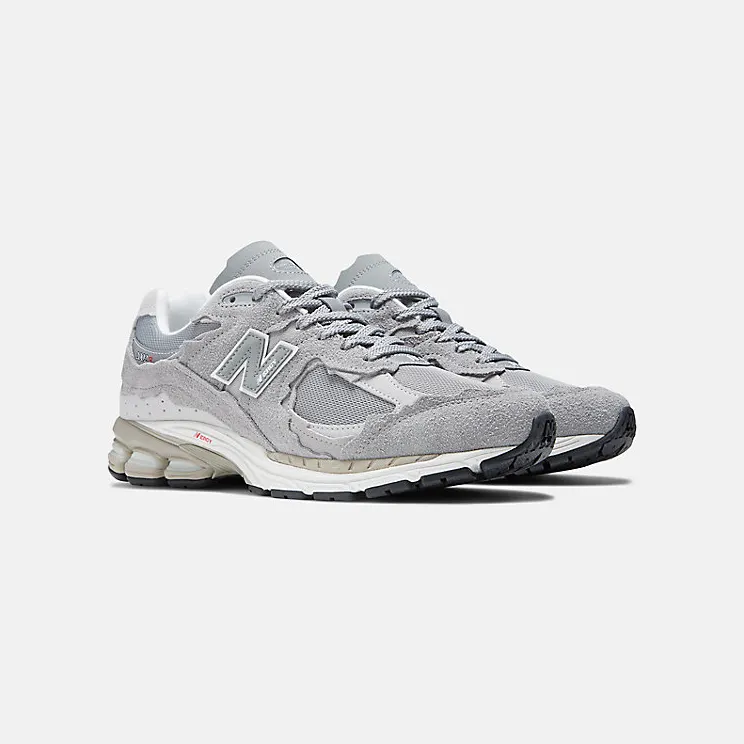 new-balance-2002r M2002RDM