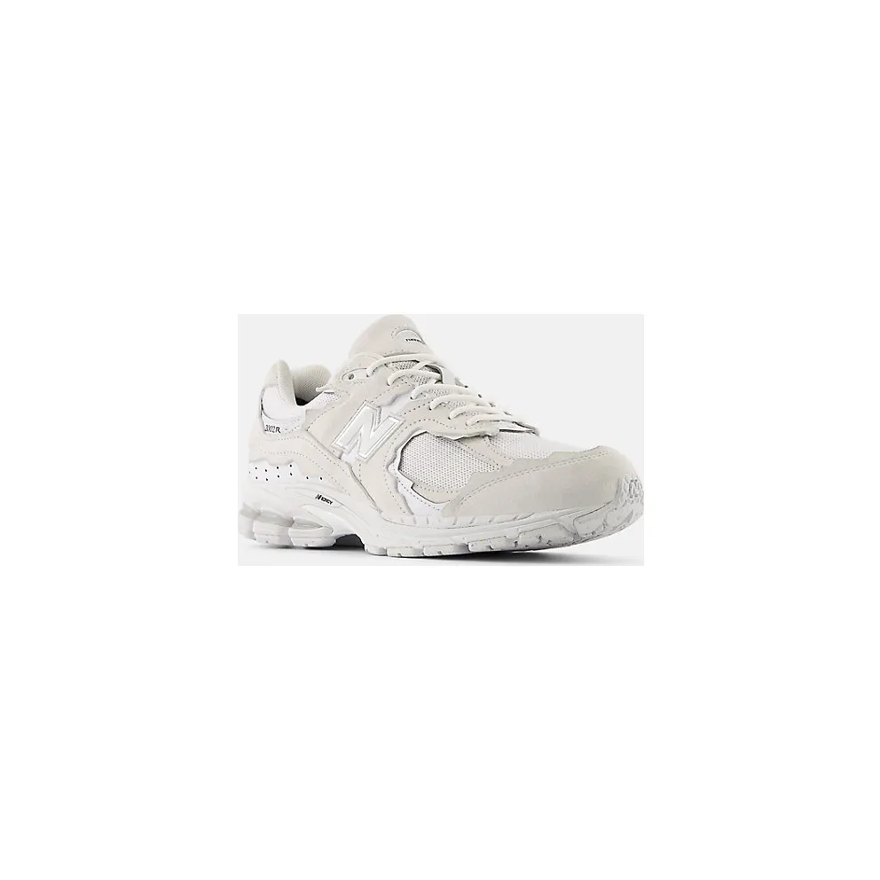 New Balance 2002R “Protection Pack – White” (U2002DXA)