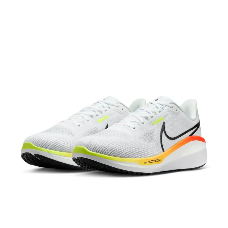 Nike Vomero 17 “White / Crimson” (HF4914-100)