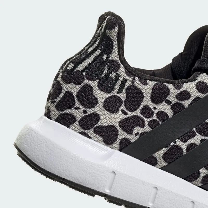adidas Swift Run 1.0 Beige Core Black Cloud White (JR0634)