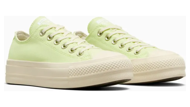 converse-chuck-taylor-all-star A09913C