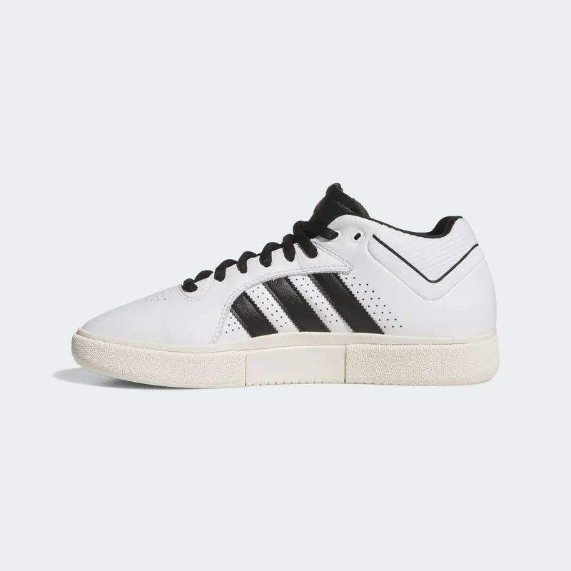 Adidas Tyshawn Cloud White / Core Black / Cloud White (JQ1134)