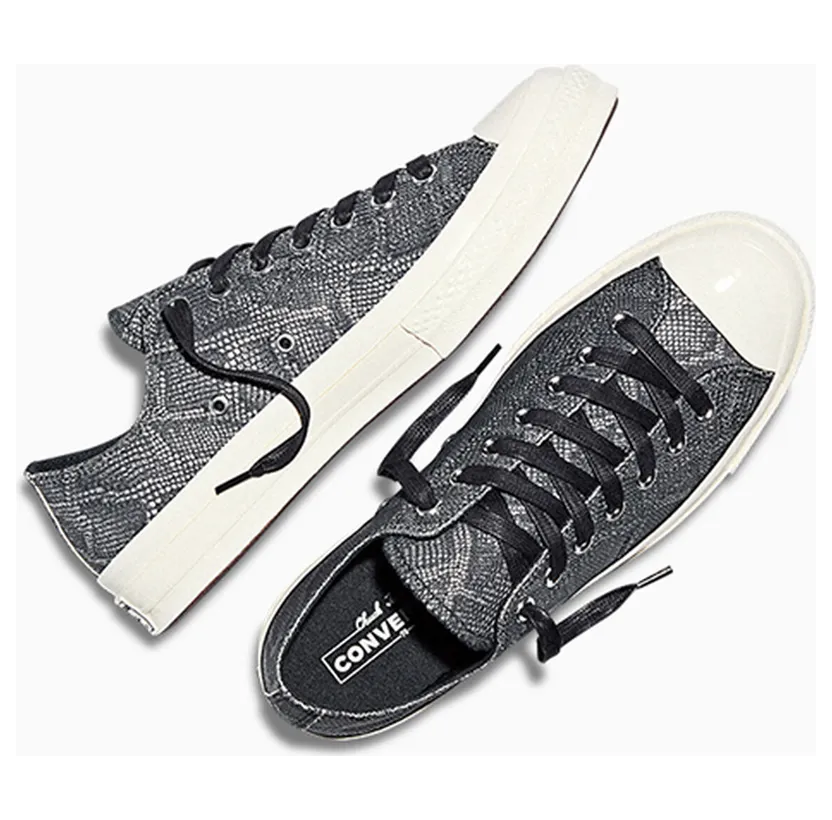 converse-chuck-taylor-all-star A16637C