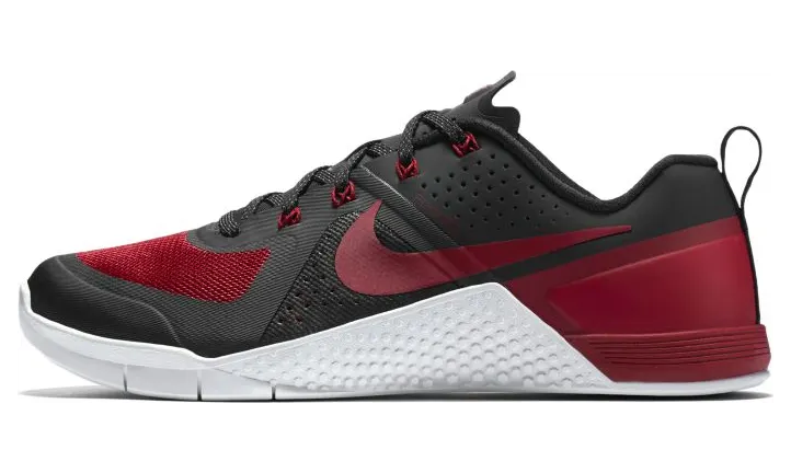 Nike Metcon 1 Banned