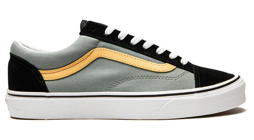 vans-style VN0A54F6B79