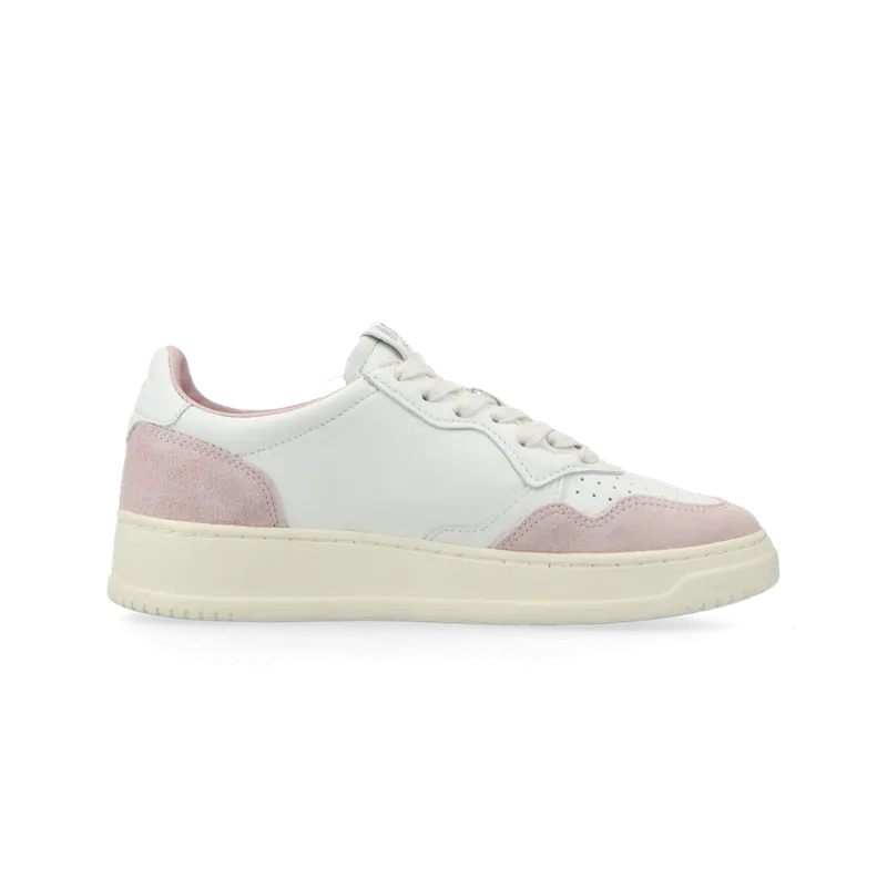 Autry Medalist Low W (goat / suede white / powder) – AULWGS36
