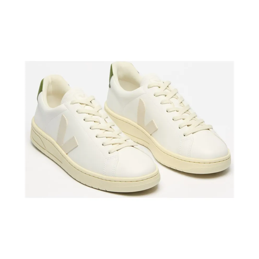 VEJA Urca – White (UC0703878)