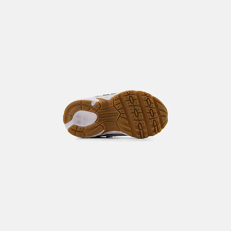 new-balance-740 IZ740SF