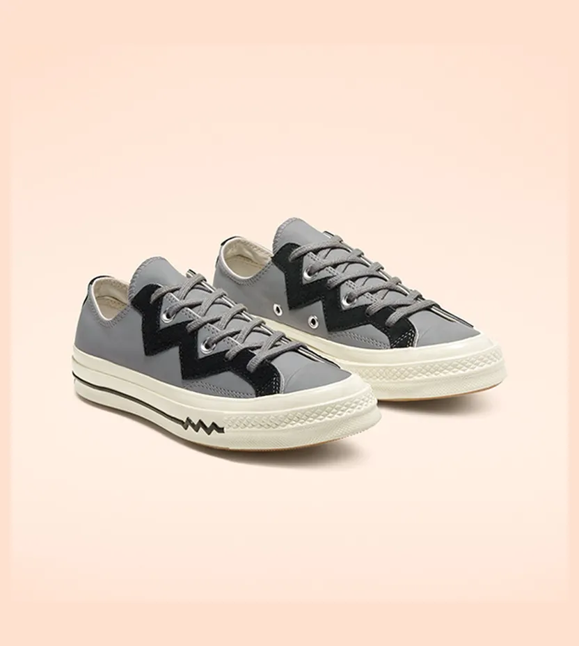 converse-sneaker 566137C