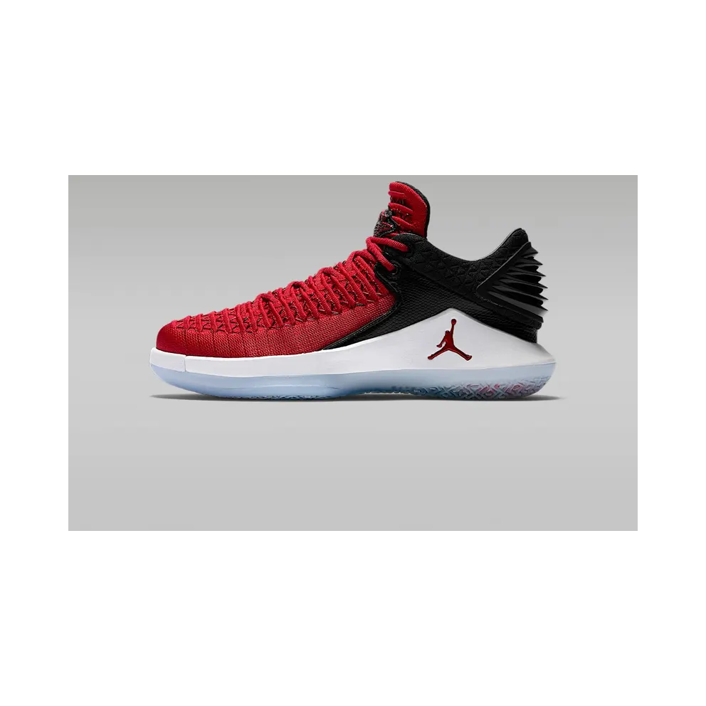 Jordan XXXII Low Win Like 96 (GS) University Red/Black-Metallic Silver (AA1257-603)