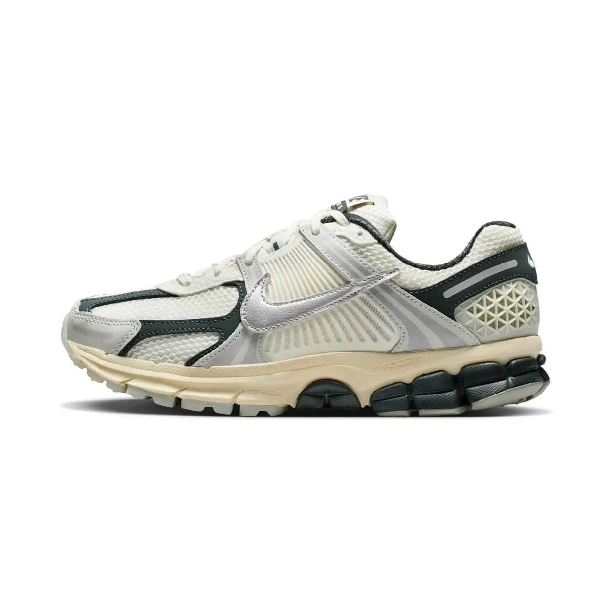 nike-air-zoom IO7452-133