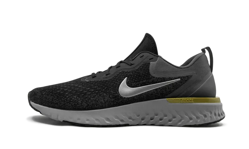Nike Odyssey React “Solstice” (AO9819-011)