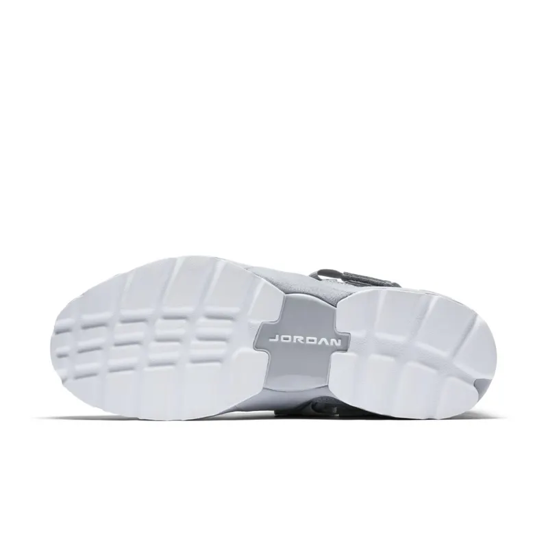 Jordan Trunner LX Wolf Grey Wolf Grey/Wolf Grey-White (897992-003)