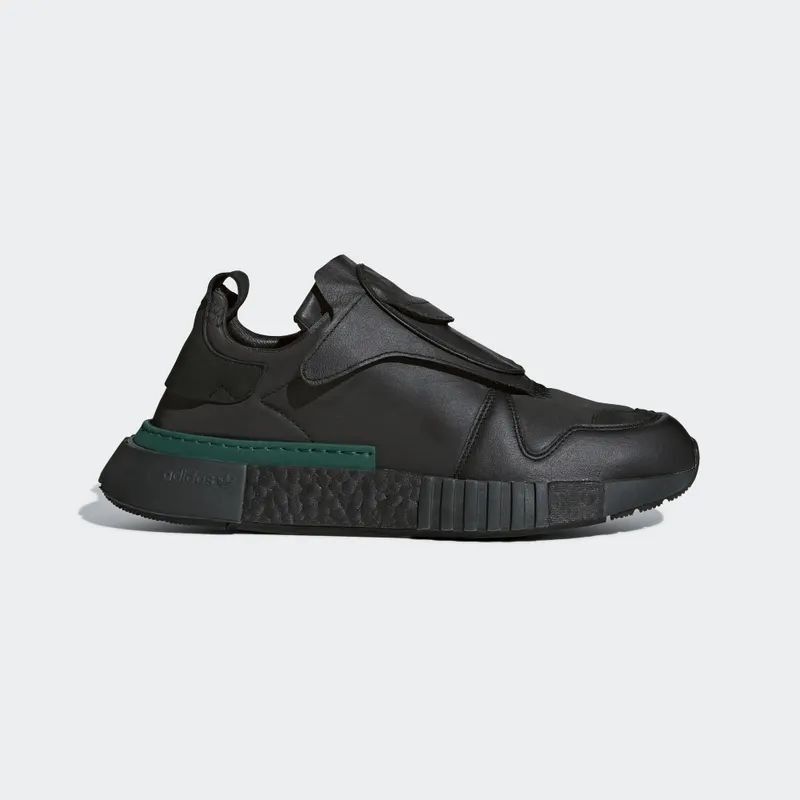 adidas  Futurepacer Core Black Core Black/Carbon/Cloud White (B37266)