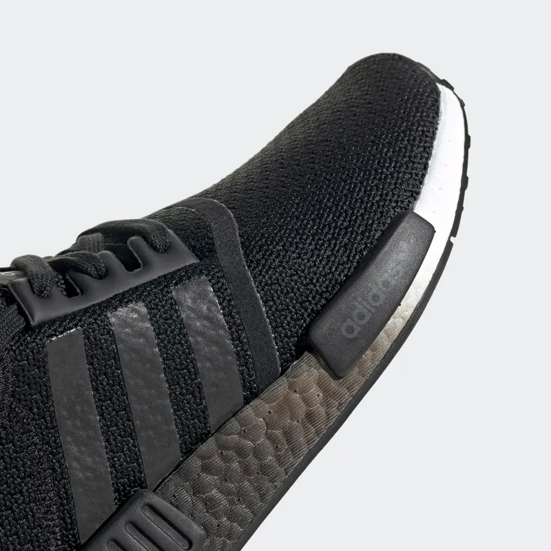 adidas NMD_R1 Core Black / Core Black / Cloud White (EF4276)