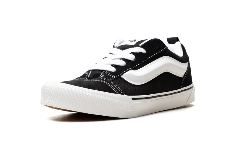 Vans Knu Skool GS “Black / White” (VN000D2T6BT)