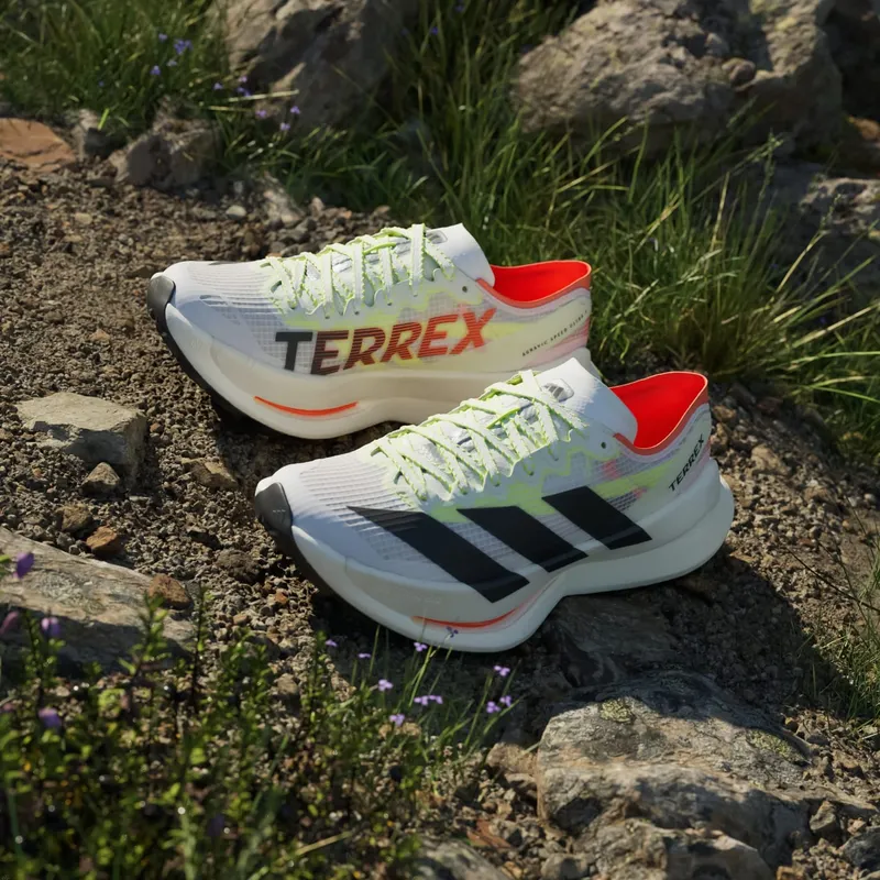 Adidas AGRAVIC SPEED ULTRA 2 – Women Cloud White / Core Black / Reflective Silver (JR9110)