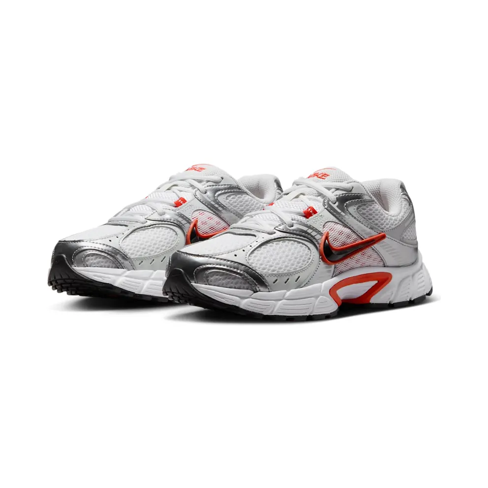 Nike V5 RNR “White Picante Red Vast Grey Black” (HQ7901-100)