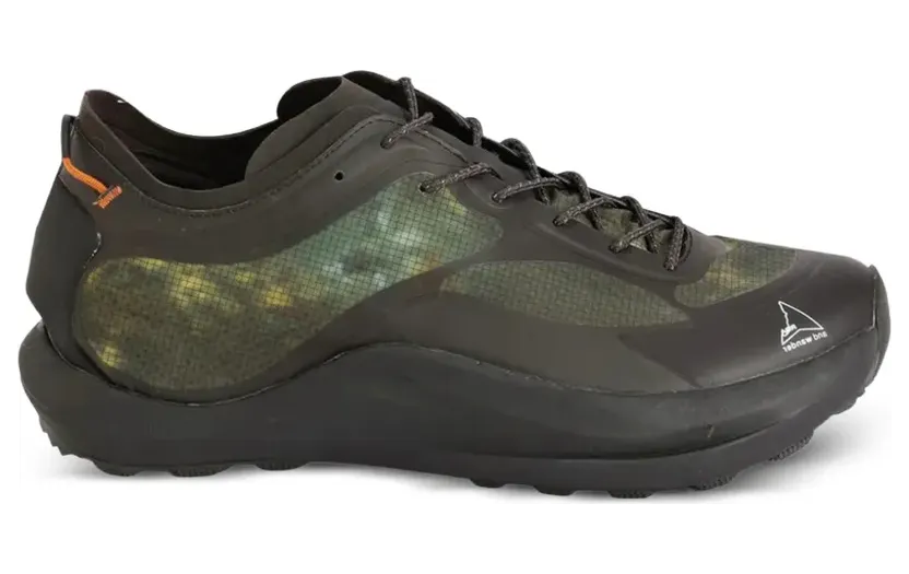 and Wander x Roa low-top met camouflageprint “Black” (5746988520)