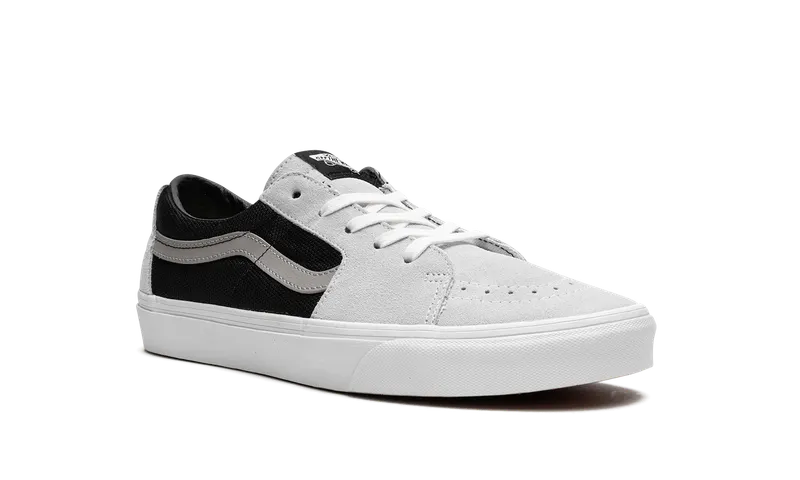 Vans SK8 Low “Light Blue / Black” (VN0A5KXDLBK)