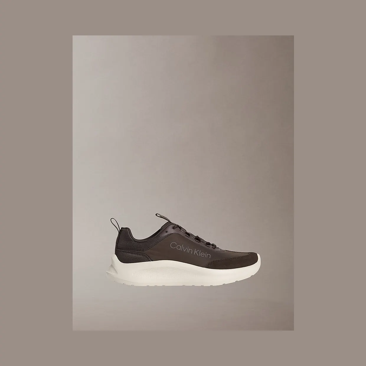 Calvin Klein Ck Curve – Lightweight Runner “DESERT TAUPE/OATMEAL” (HW0HW031490KS)