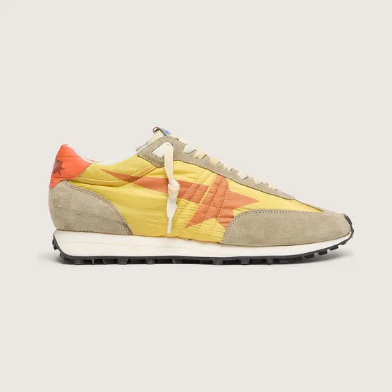 Golden Goose Women’S Marathon With Yellow Nylon Upper And Orange Star (GWF00683.F005462.82542)