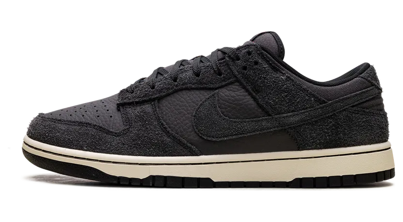 Nike Dunk Low SE “Black Grey Gum” (HQ1931-001)