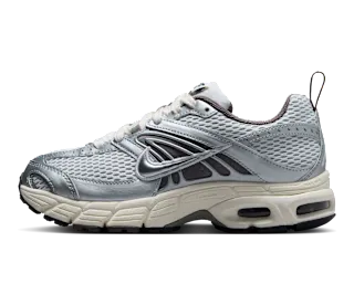 Nike Air Max Moto 2K “Platinum Tint/Cave Stone/Anthracite/Metallic Silver” (IV5764-094)