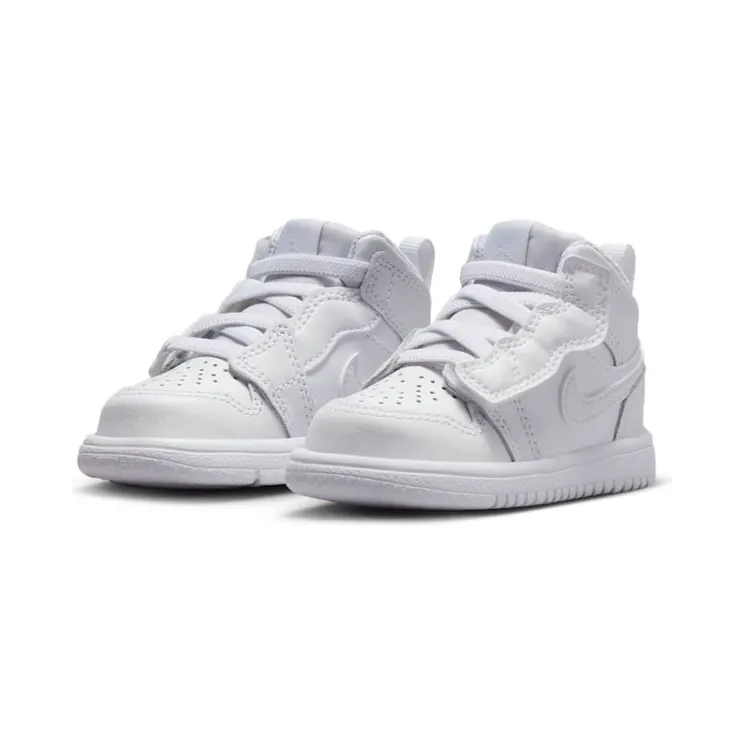 air-jordan-1 AR6352-136