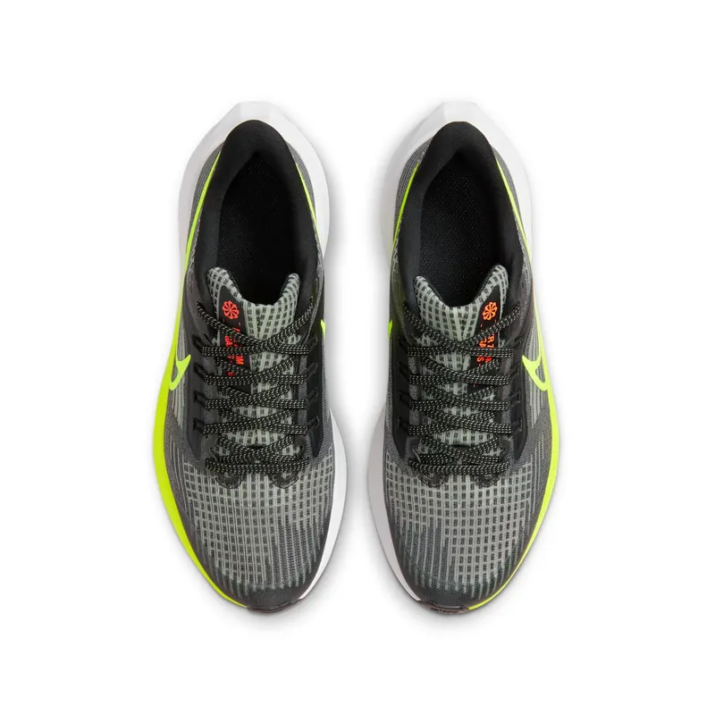 Nike Air Zoom Pegasus 39 Younger/Older Kids’ Road Running Black (DM4015-002)