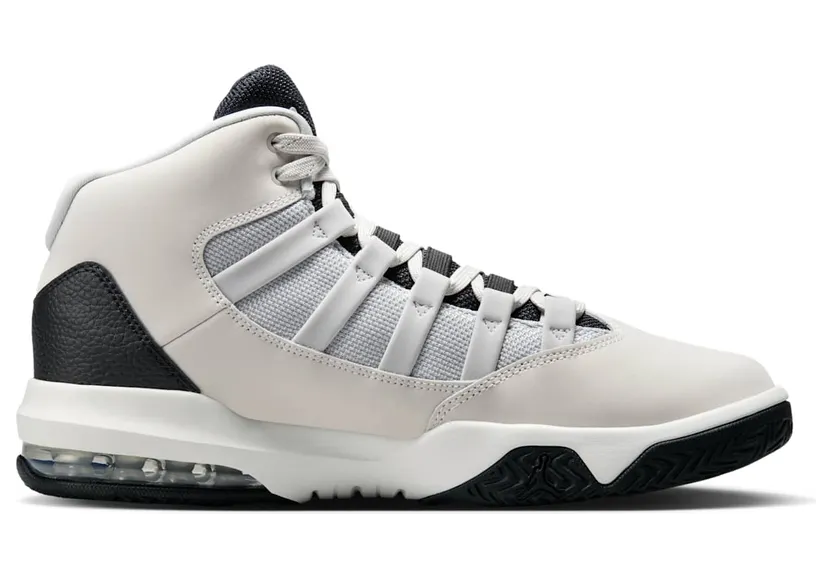 air-jordan-max-aura AQ9084-004