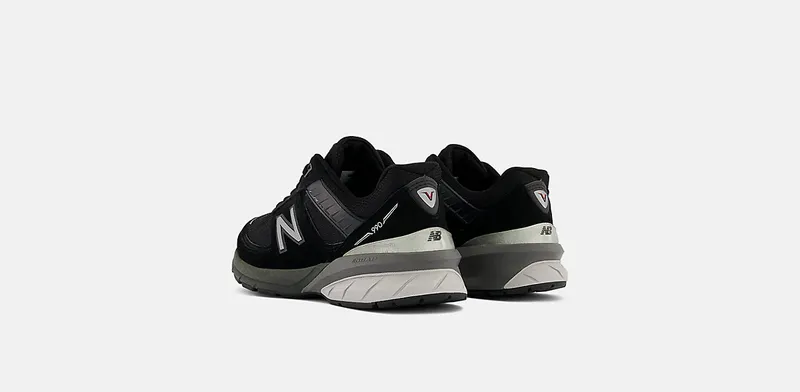 New Balance 990 v5 Black (W) Black/Black (W990BK5)