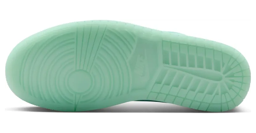 air-jordan-1 HQ8111-300